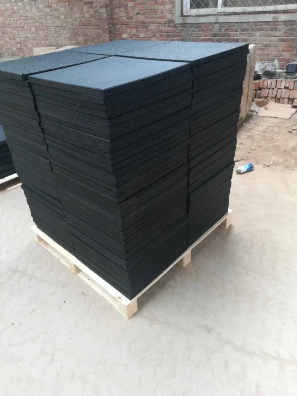 High Quality Rubber Flooring mat for gym fitness hot sale products