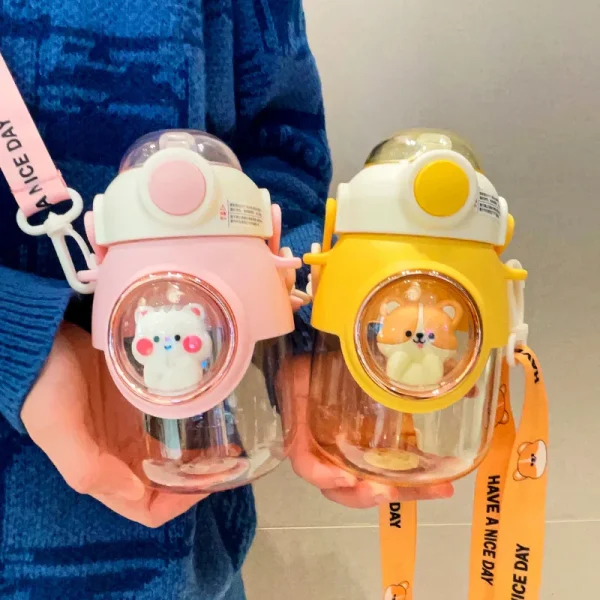 Cute kids water cup large capacity plastic water bottle with straw