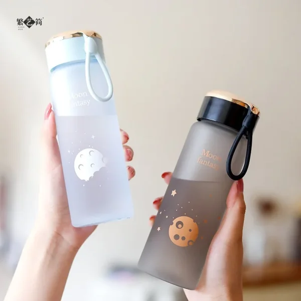 H523ee66409884932a2f0bdc7a04da578W.webp Space Motivational Sports Fog surface cute mini cheap plastic water bottles with handle