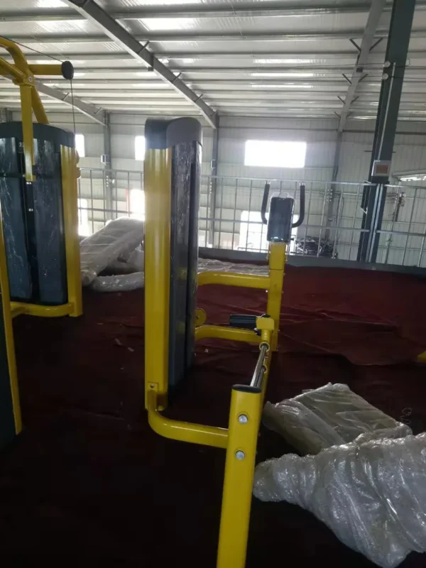 Commercial manufacturer Life Fitness Standing Leg Extension machine gym for gym club