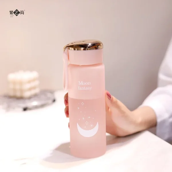 H9a776233f9fc43a1b1e1f9bd2ae953ce6.webp Space Motivational Sports Fog surface cute mini cheap plastic water bottles with handle